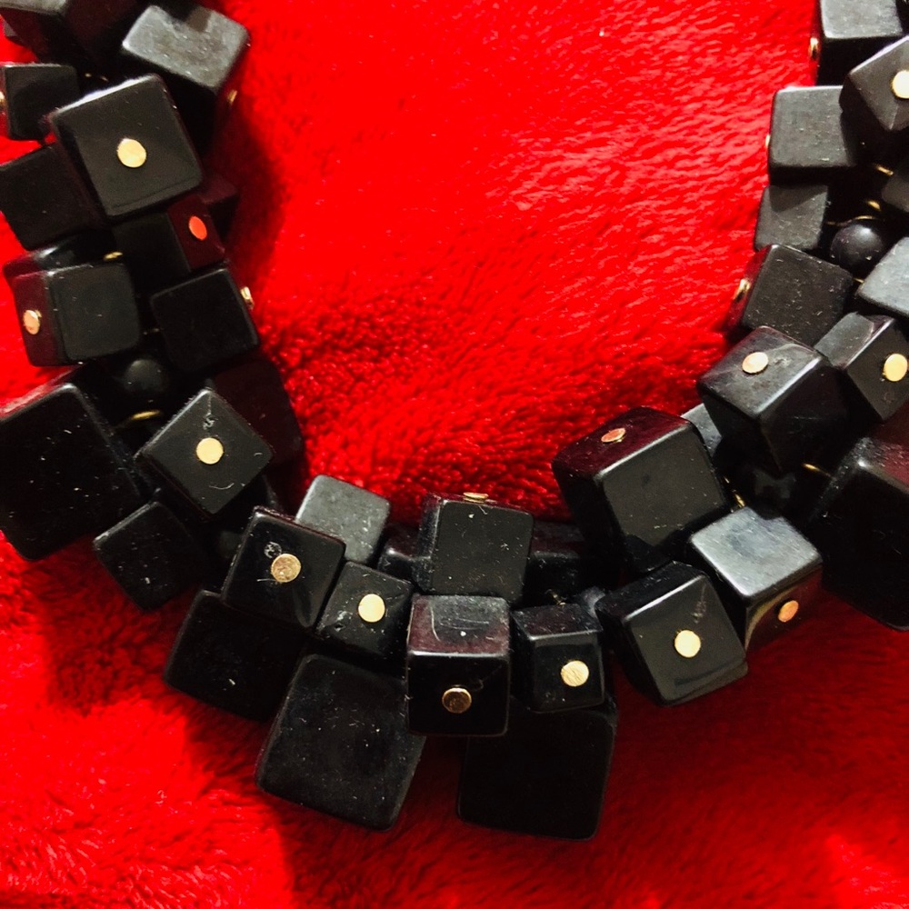 Necklace - Picture 3 of 4